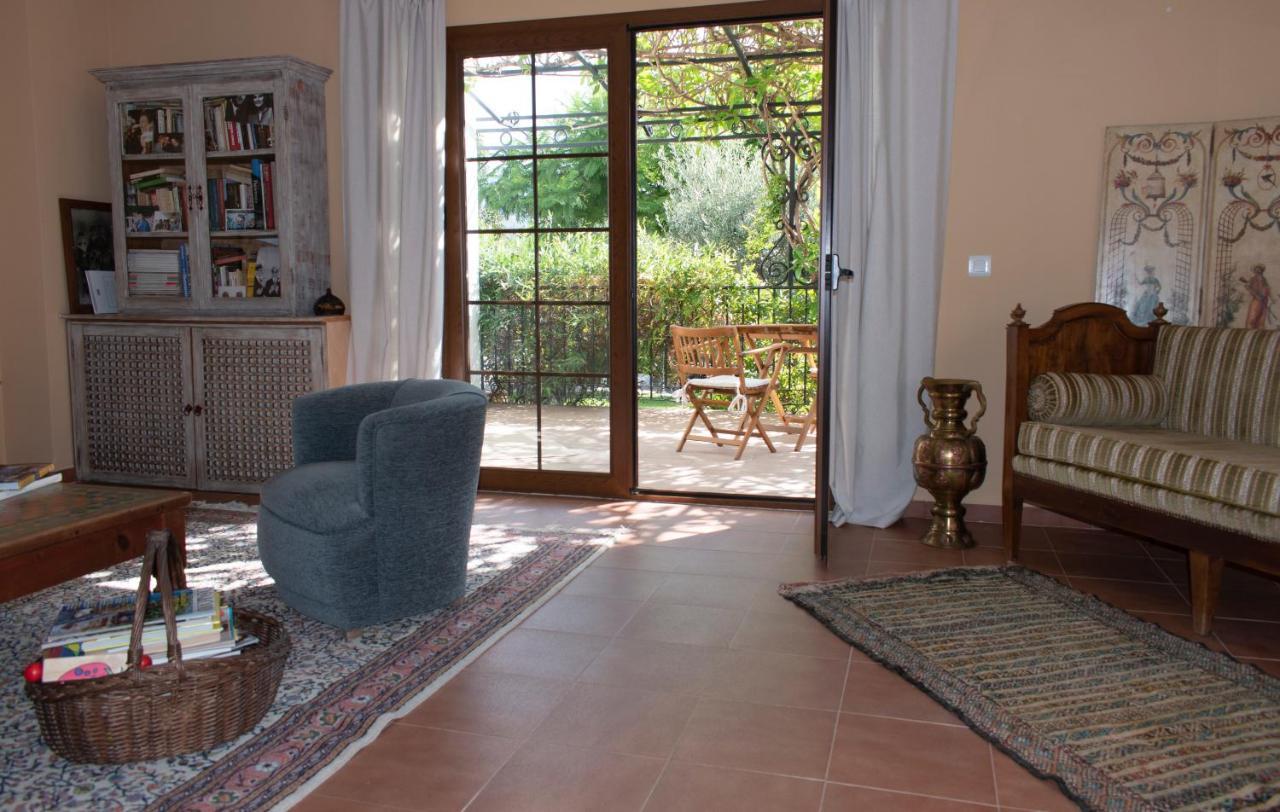 Hotel Cortijo De Salia Alcaucín Dış mekan fotoğraf