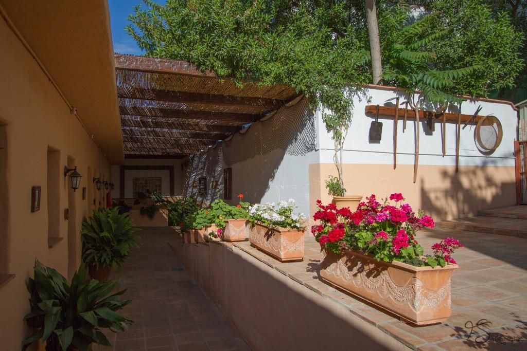 Hotel Cortijo De Salia Alcaucín Dış mekan fotoğraf