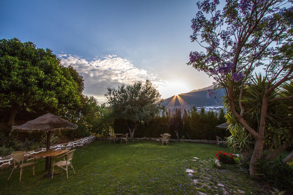 Hotel Cortijo De Salia Alcaucín Dış mekan fotoğraf