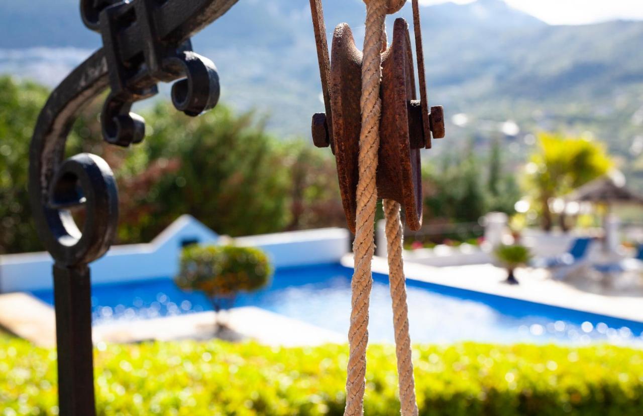 Hotel Cortijo De Salia Alcaucín Dış mekan fotoğraf