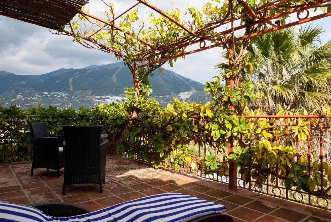 Hotel Cortijo De Salia Alcaucín Dış mekan fotoğraf